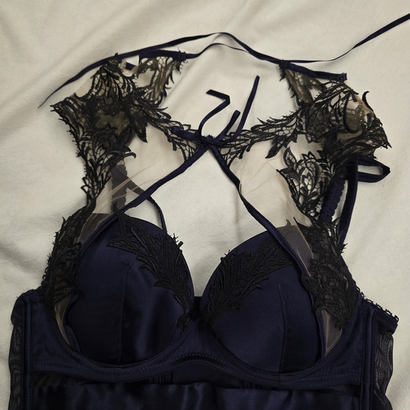 Pleasure State Lace Bra 32 B - Picture 3 of 4